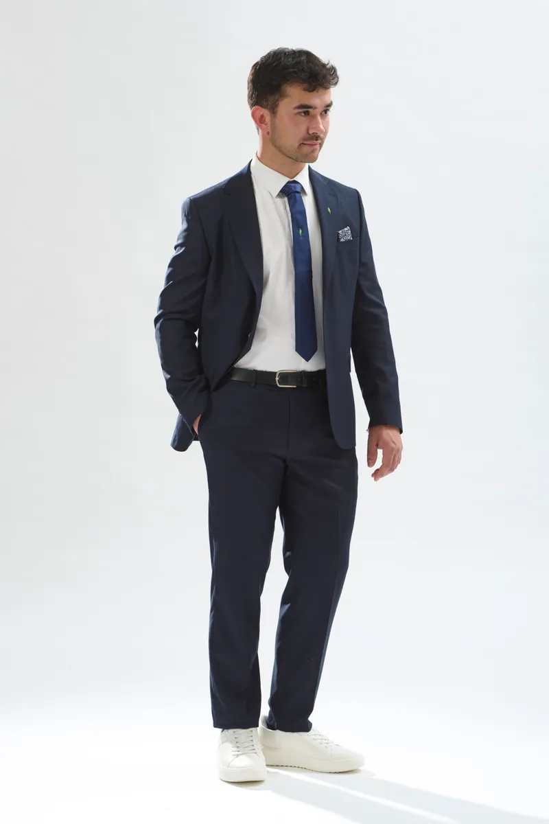 Costume bleu marine, vue 4