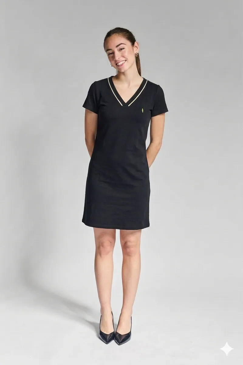 Robe noire, vue 2